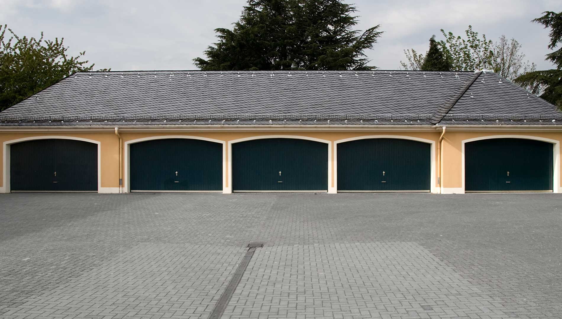 Buy a garage, Garage door sizes, Garage